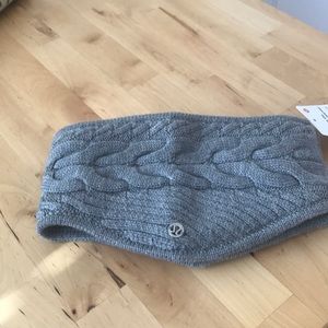 Ear warmer from LuLu Lemon